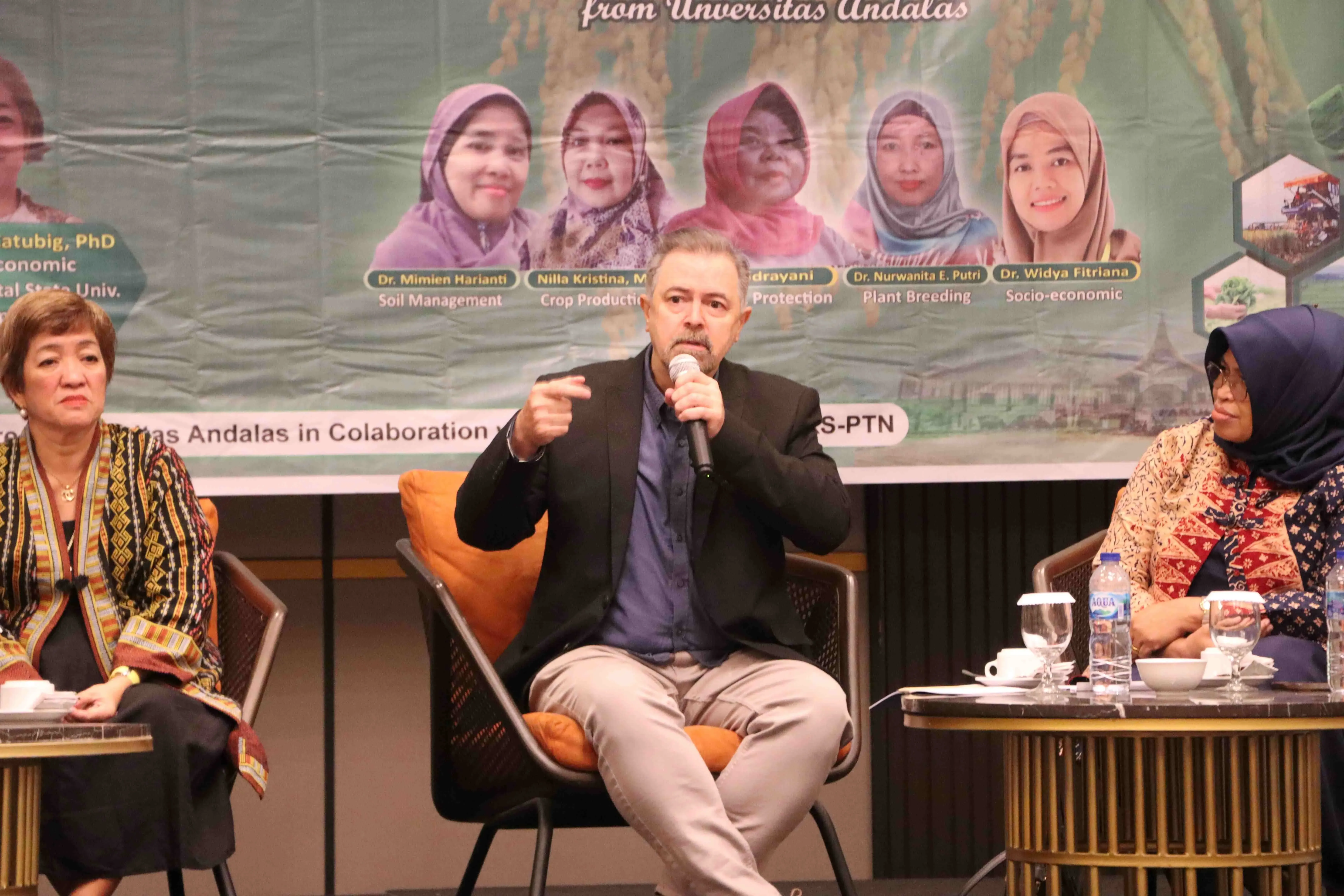 Seminar & Diskusi Keilmuan