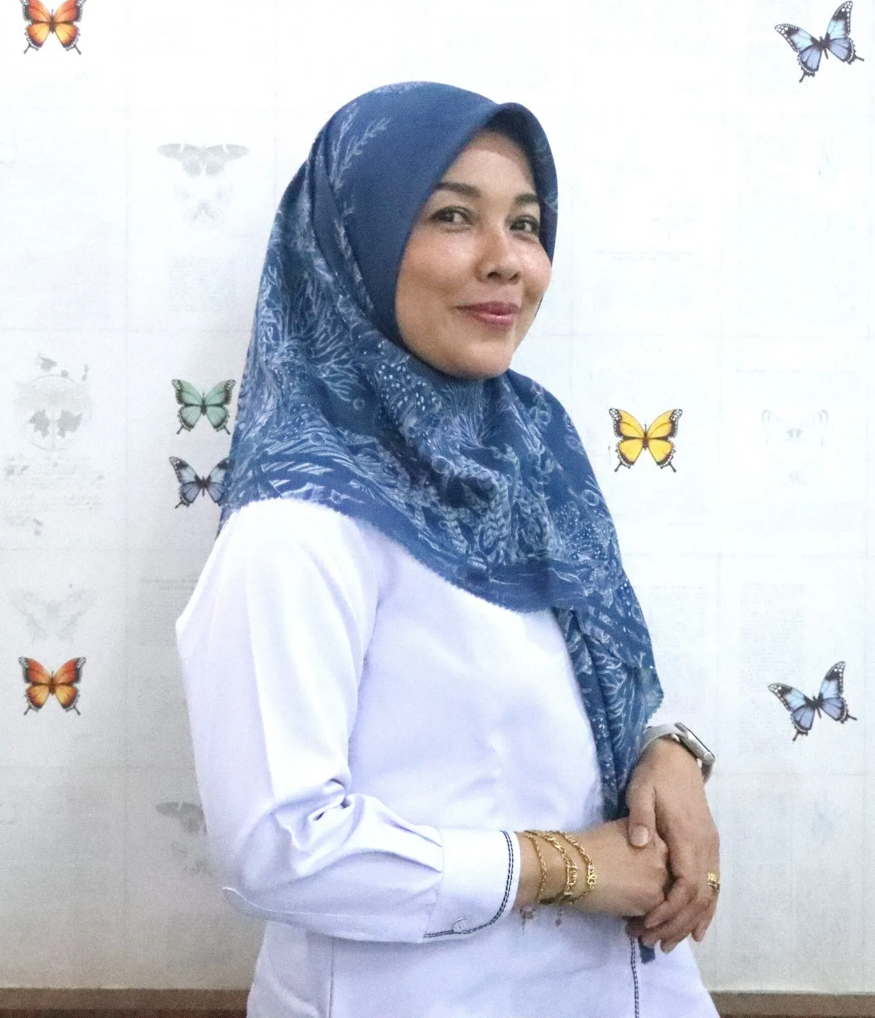 Eka Candra Lina, Dr. SP. M.Si