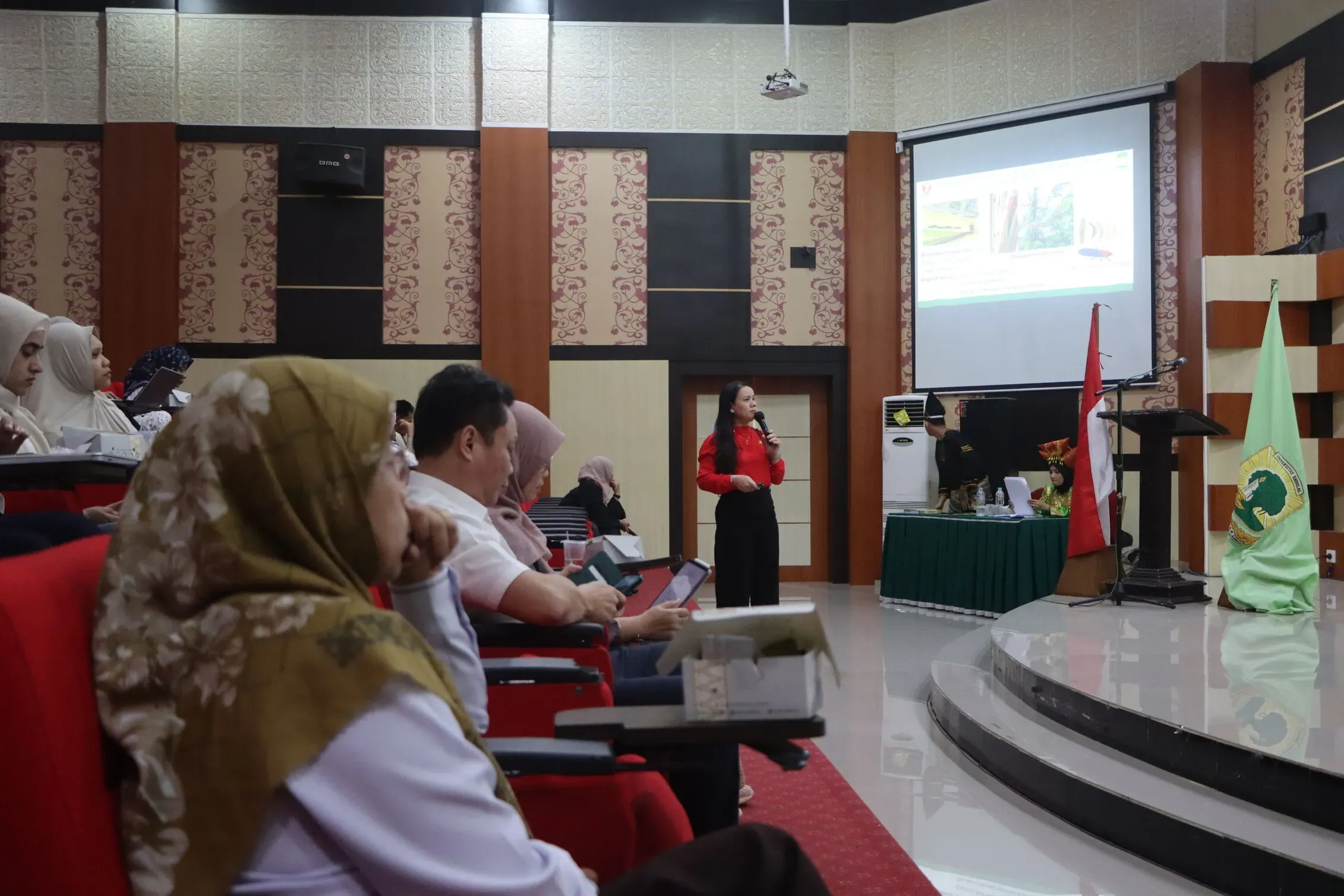 Mini Simposium & Seminar Ilmiah 2025